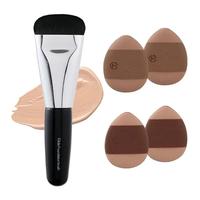Mini flat foundation brush & Puffs