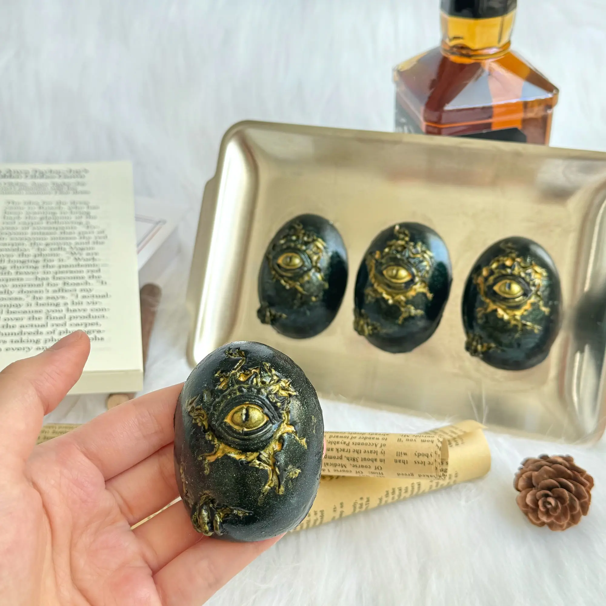 Classic Slow Rebound Silicone Black Gold Dragon Egg Squishy Toy, 52g Anxiety Relief Products, Decompression Fidget Item for Party & Holiday Gifts (Toys & Hobbies Stress Relief Novelty)