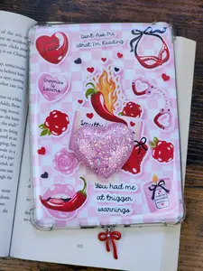 Kindle Glow Up Set (3pc) | Insert + Grip + Charm - Spicy Book Club