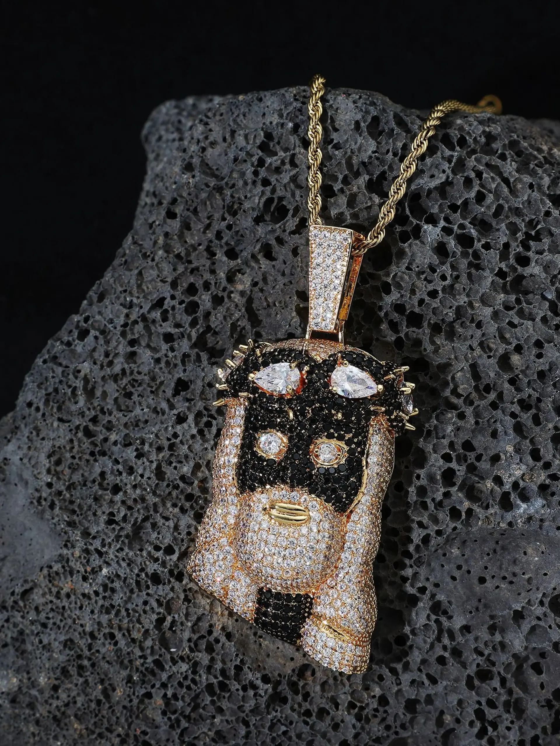Hip Hop Jesus Piece Pendant, 3D Full Iced Out Cubic Zirconia Jesus Head Necklace, Gold Plated Black Accent Jesus Charm for Men, Christian Faith Necklace for Party & Daily Wear, Cubic Zirconia Necklaces