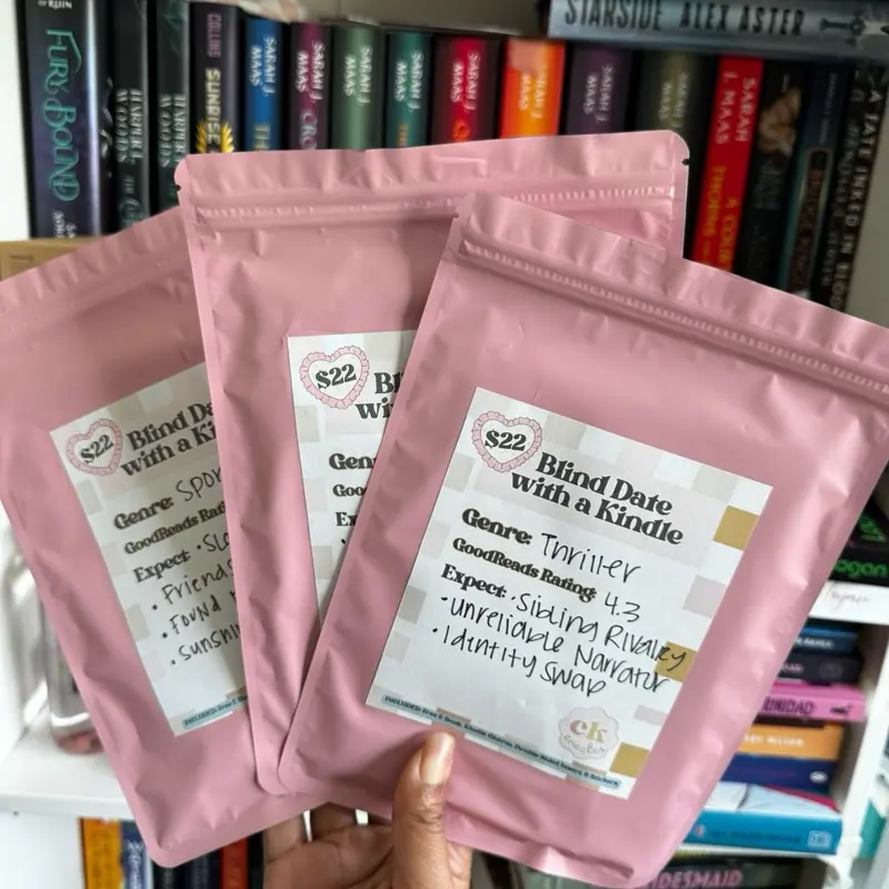 Blind Date with a Kindle - Literature & Art Genre Book for Kindle Reading Enthusiasts