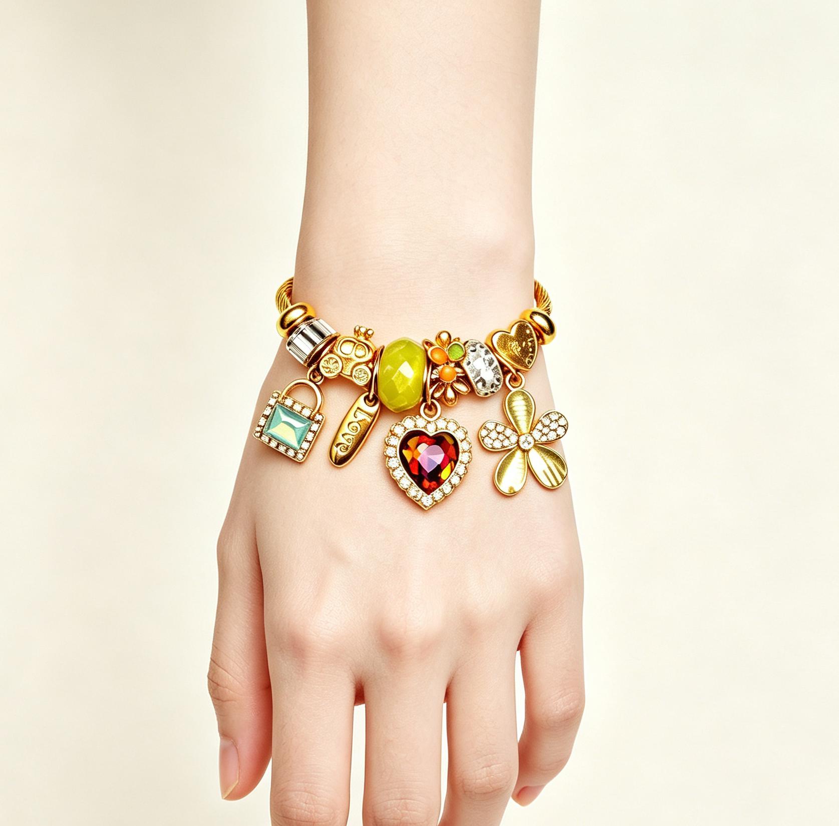 Gold Tone Charm Bracelet for Women, Crystal Heart Flower Pendant Bangle, Elegant Vintage Beaded Bracelet Jewelry Gift for Her Fashionable Bangle Dainty Crystal Bracelet