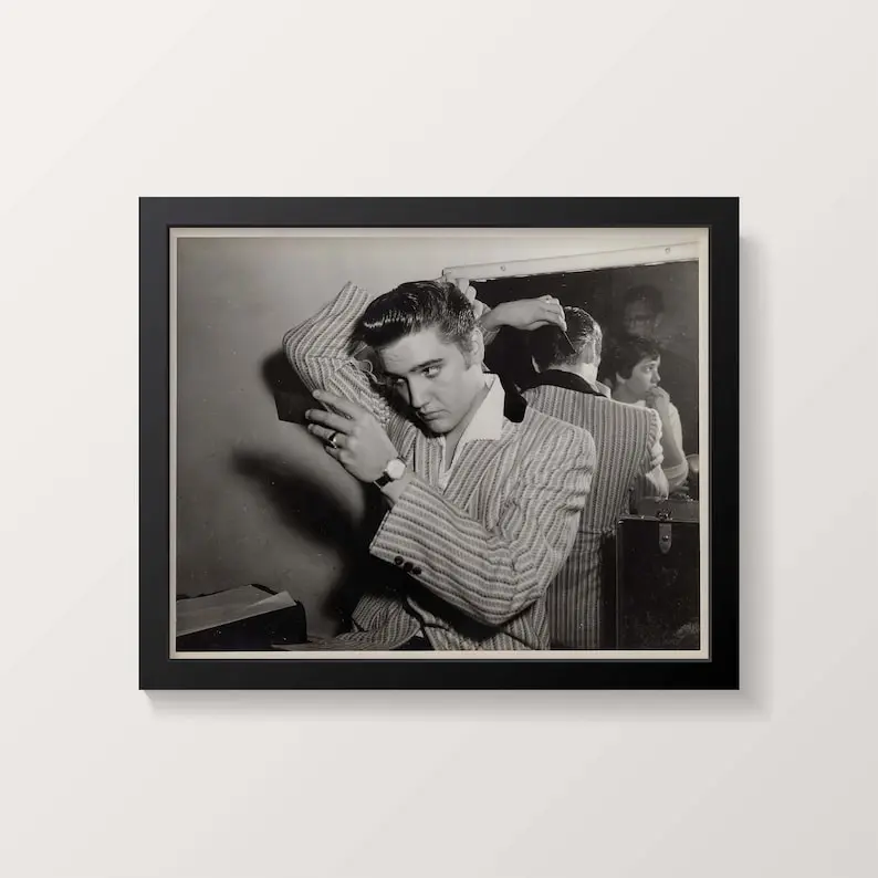 Unframe Elvis Presley at Oakland Auditorium, June 3, 1956 Photo Poster Print