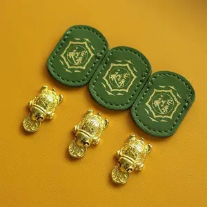 Lucky Wealth Turtle Amulet Fengshui Lucky Turtle Wallet Charm Money-biting Turtle Ornaments Decor Auspicious Turtle Statue