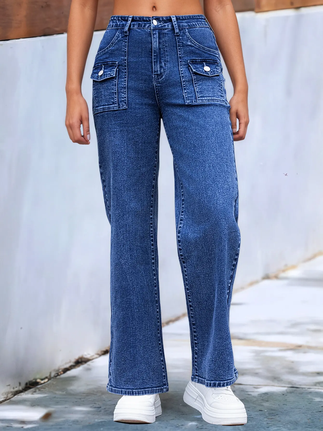 Women's Petite Straight Leg Jeans - Comfortable Basic Bottoms for Travel, City Outfits (Pair with Tops for Everyday Looks), Casual Wear, Jean Pants, Straight Fit