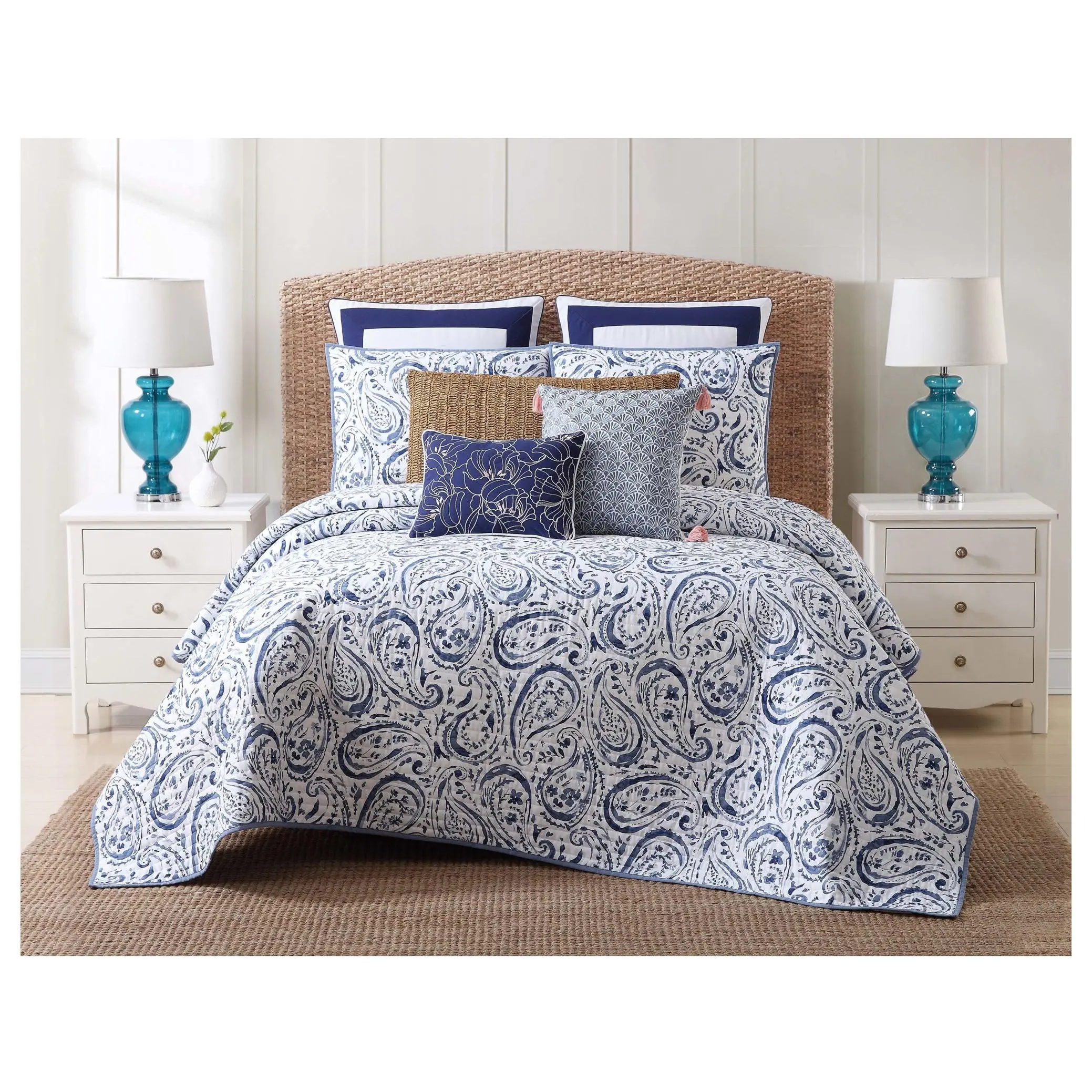 Oceanfront Resort Indienne Paisley Twin XL Quilt Set Oceanfront Resort Indienne Paisley Twin XL Quilt Set