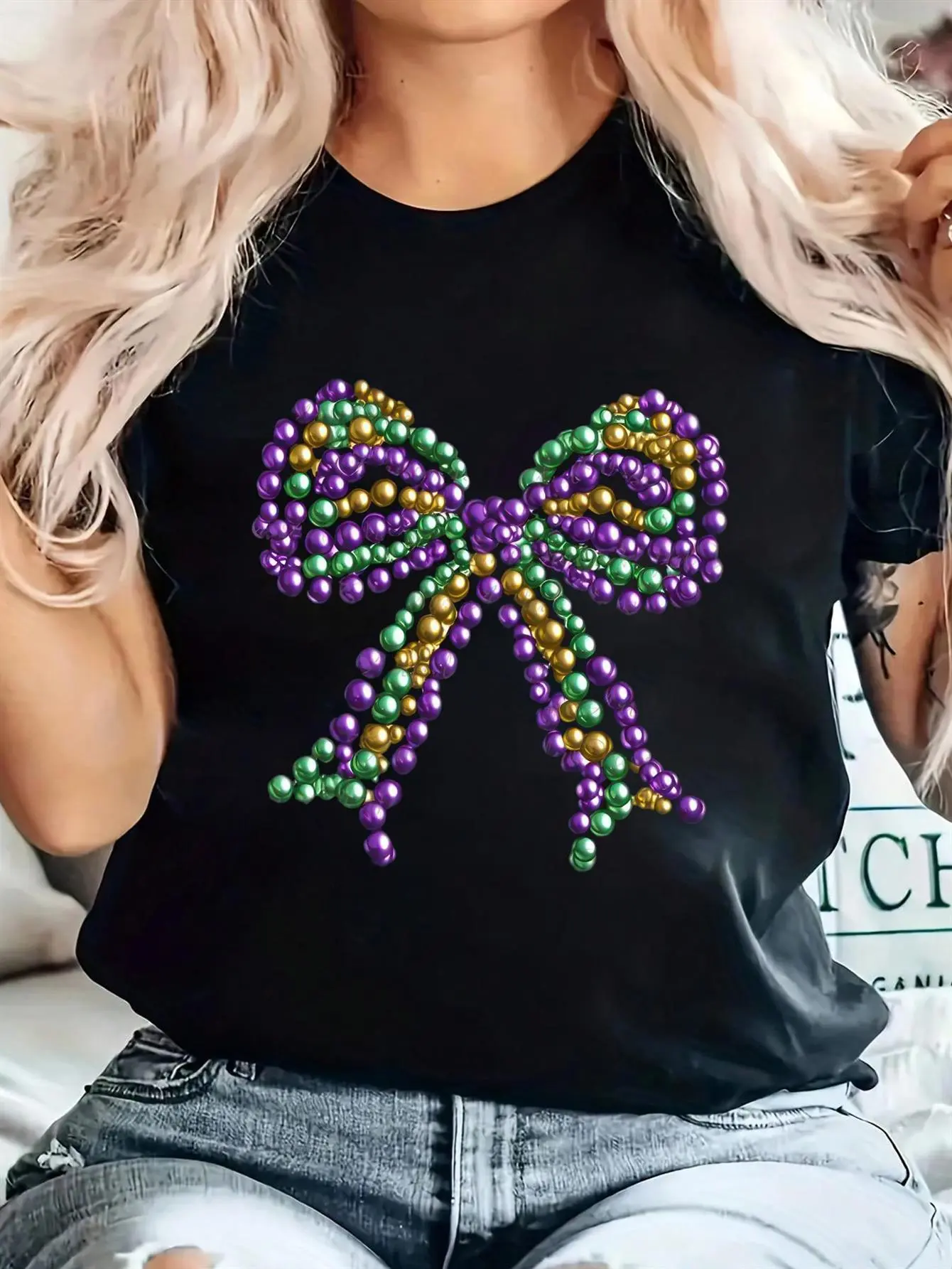 Ladies' Mardi Gras T-Shirt with Pearl Bow & Bead Design - Black Short Sleeve Crew Neck Casual Top, Vibrant Bead Accents, Medium Stretch, Machine Washable for Spring And Summer Festivals, Fun Attire, Comfortable Fit