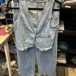 Set jeans y vest