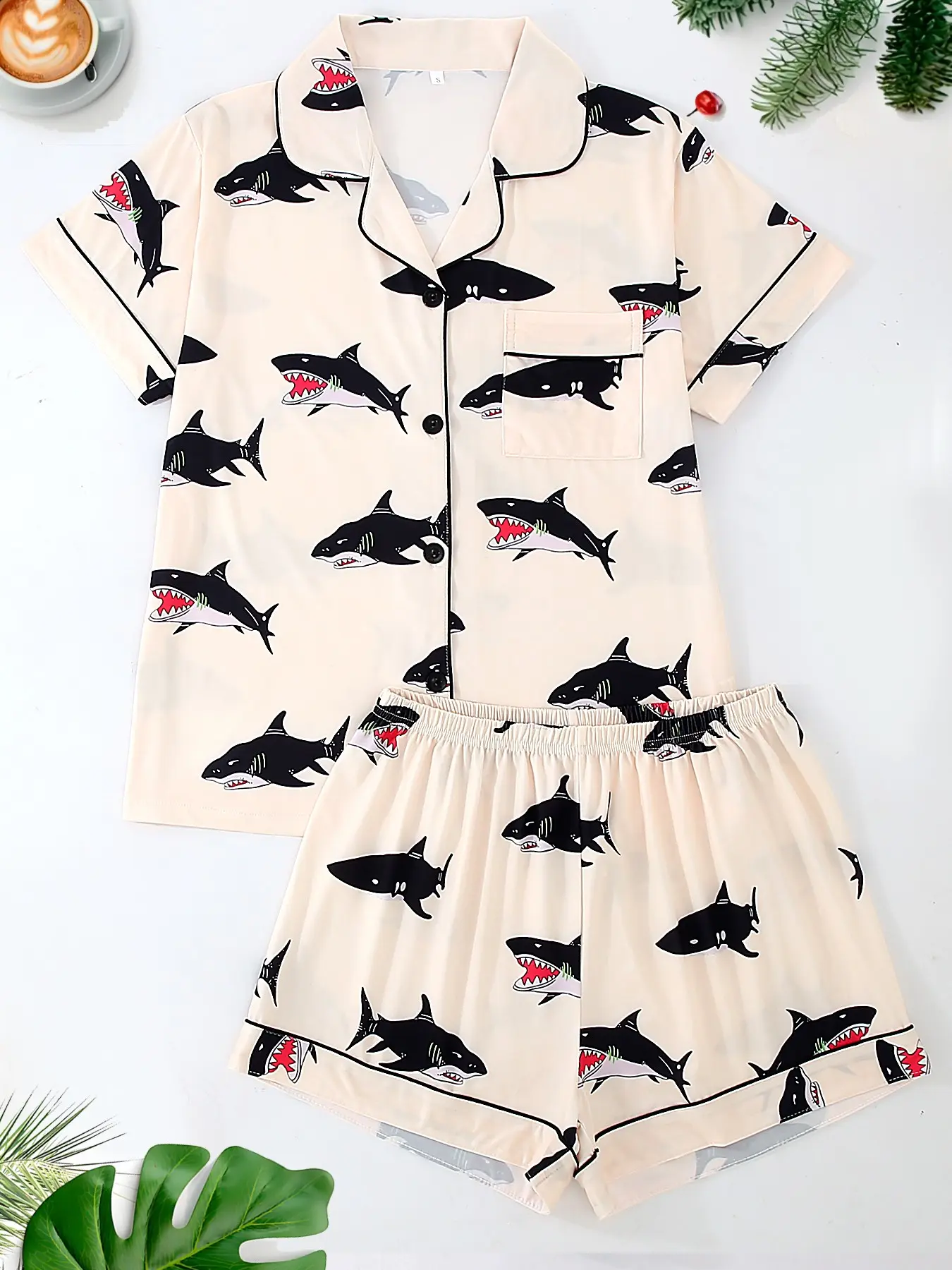 Women's Sleepwear Set, Collared Short Sleeve Cardigan & Loose Elastic Shorts, Ocean Animal Shark Full Print, All Seasons Comfortable Fit, Pajama Set, Loungewear, Sleepwear Pajamas Set, Comfy Loungewear Set, Pyjamas