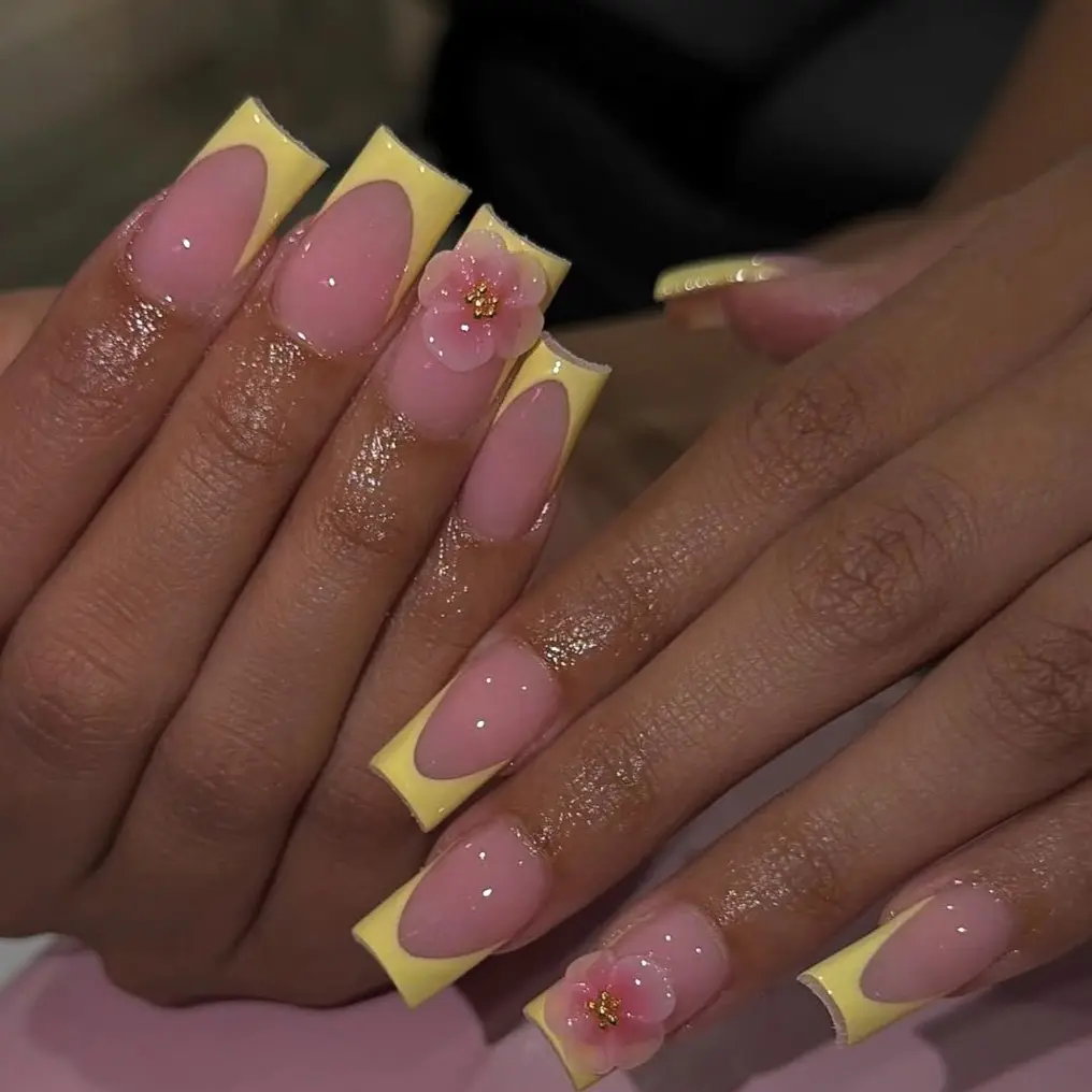 10-Piece Medium Square Shaped Handmade Press On Nails, Sweet French Tips Nails Style With 3D Pink Flower And Golden Bead Decor, Nude Pink And Yellow Full Cover False Nails For Daily Wear, Dating, Party, Women And Girls Manicure, Nail Design