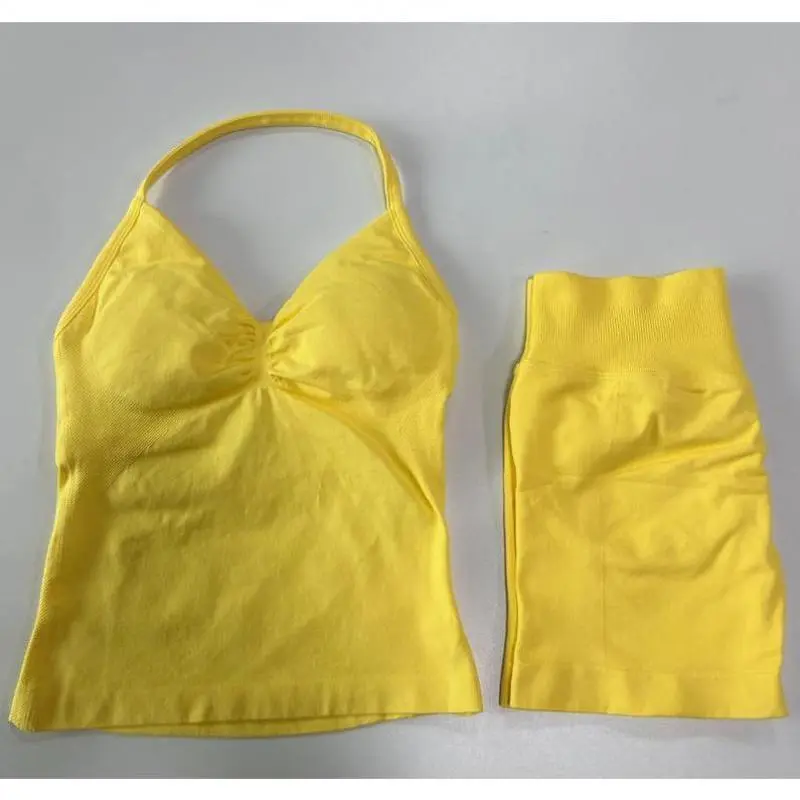 LIGHT Yellow