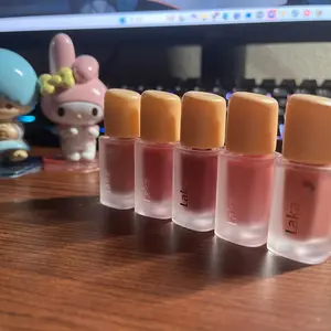 Product Review of [Laka] Mini Fruity Glam Tint — Glossy Lip Tint with a Lightweight, Non-Sticky Feel that Leaves a Transfer-Proof Stain from 리**