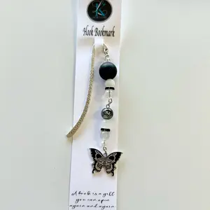 Skull Butterfly metal hook bookmark for readers