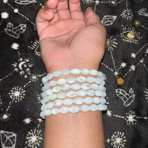 Mother of Pearl Shell Bead Bracelet Small/Kids Size