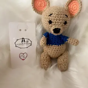 Cangurito Amigurumis Croset - Rectangular Fabric, Ideal for Animals, No Specific Use, Ideal for Educational or Practical Purposes