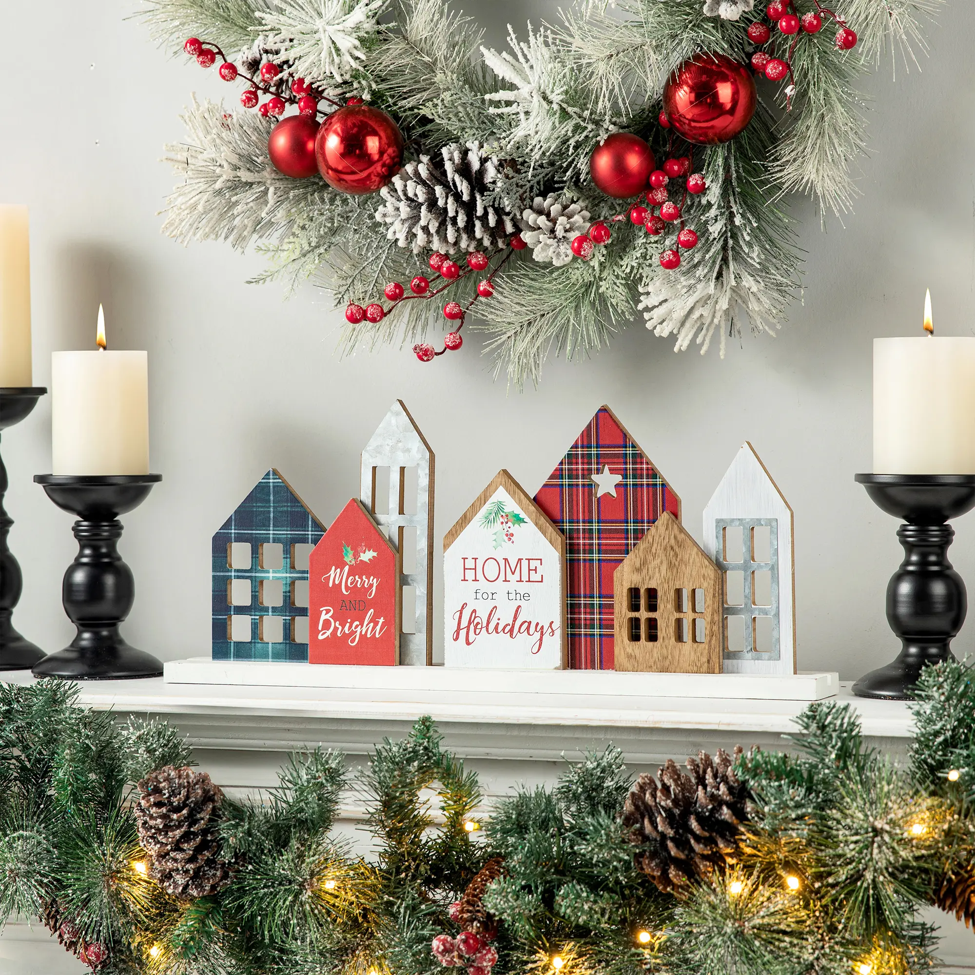 Glitzhome 20"L Christmas House Wooden Decor