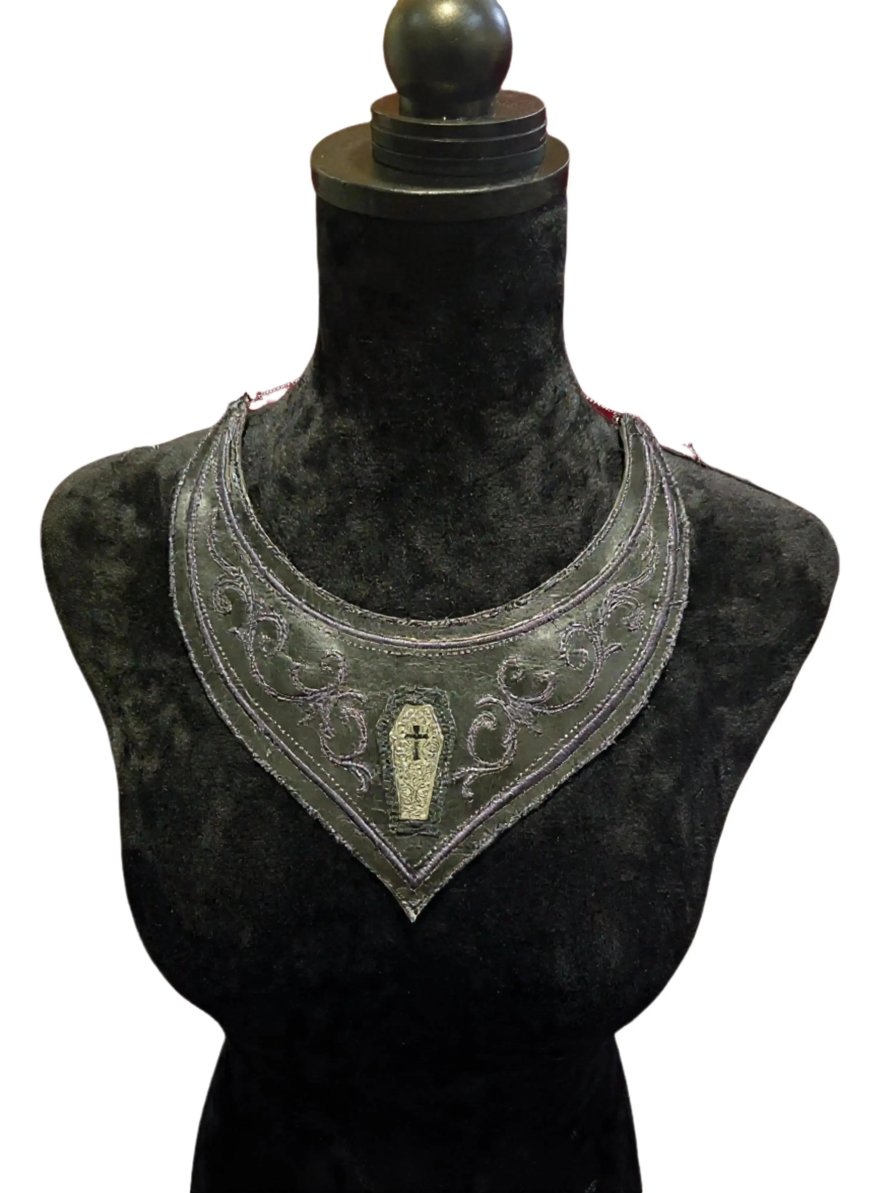 LEATHER COFFIN NECKLACE