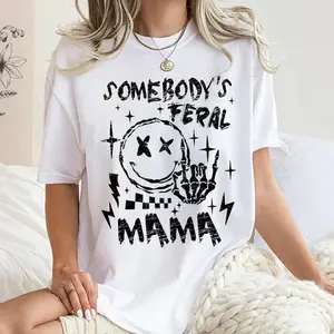 Somebody's Feral Mama Shirt, Cool Mom Graphic Printed Tshirt, Casual Style, Gifts For Mom, Mom Birthday Gift, Cute Mom Cotton Fabric Tee Shirt, Vintage Mom Women Top Womenswear Comfort Fit Chic T-Shirt, Mothers Day Gifts Unisex Black