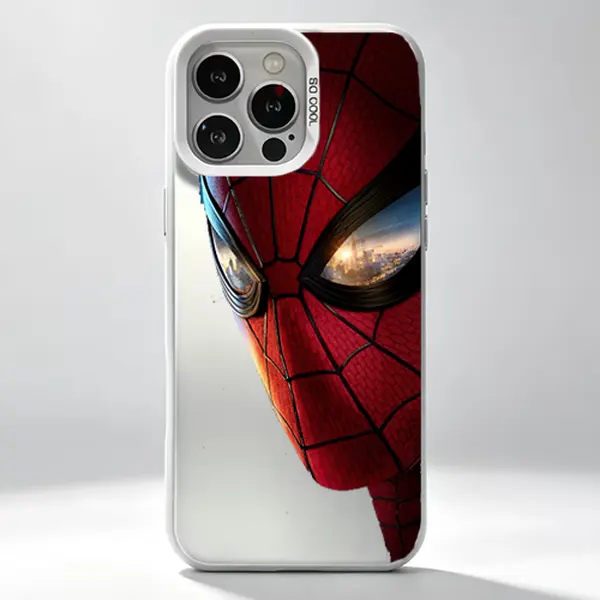 Half Face Spiderman Mirror Phone Case. Built With Hard Scratch-Resistant Pc Back Panel And Soft Flexible Tpu Edges. The Metallic Mirror Surface Repels Fingerprints And Grease Effectively.Suitable for iPhone 17.16.15.14.13.12.11