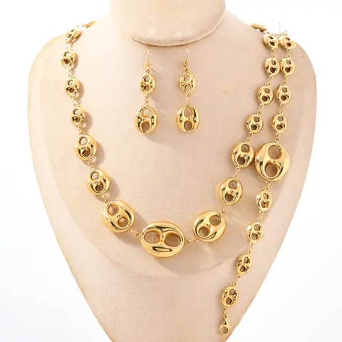 18k Gold Plated Stainless Steel Pig Nose Coffee Bean Jewelry Set, Matching Jewelry Set, Jewellery Gift Set, High-End Necklace Bracelet Ring Set, Casual Style, Versatile, All Seasons Wear, Choking Hazard Safe, Unique