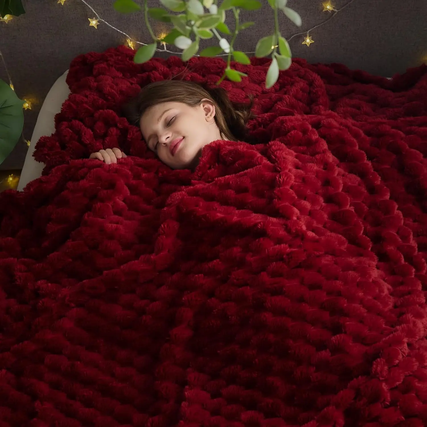 Super Soft King Blanket Red Premium Silky Flannel Fleece 3D Clouds Stylish Jacquard Lightweight Bed Blanket All Season Use 350GSM (Red, King(90"x110"))
