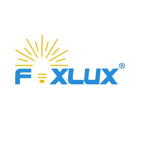 Foxluxpool001