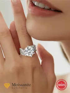 1Pc 5 Carat Gorgeous Sparkling Classic Moissanite Engagement Ring for Women S925 Sterling Silver Wedding Bride Fine Jewelry Anniversary Gift Engagement Wedding Rings