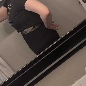 Unisex's Letter Print Round Neck Tee, Fashion Casual Crew Neck Short Sleeve T-shirt for Daily Holiday Vacation Outdoor Wear, Ladies Clothes for All Seasons