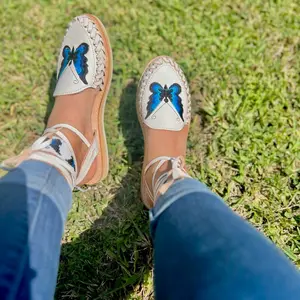 Mariposa huaraches