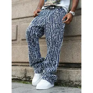 Men's Street-Style Fashion Frayed Slim-Fit Jeans. Comfortable Straight-Leg Mid-Rise Casual Pants, Soft Fabric Suitable for All Seasons, Perfect for Men's Daily Wear.