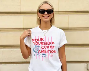 Dolly Parton "Pour Yourself a Cup of Ambition" Shirt, Retro Coffee Graphic, 9 to 5 Country Music Tee, Moka Pot, Coffee Club, Caffeine Lover