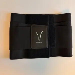 V FORM Waist Trainer - Black, Adjustable, Comfortable, and Stylish Shapewear for Women with Contour & Slimming Design and Breathable Fabric - Womenswear