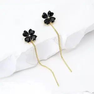 Pull-out black zircon flower earrings, popular light luxury niche design earrings, stylish and elegant earrings wholesale