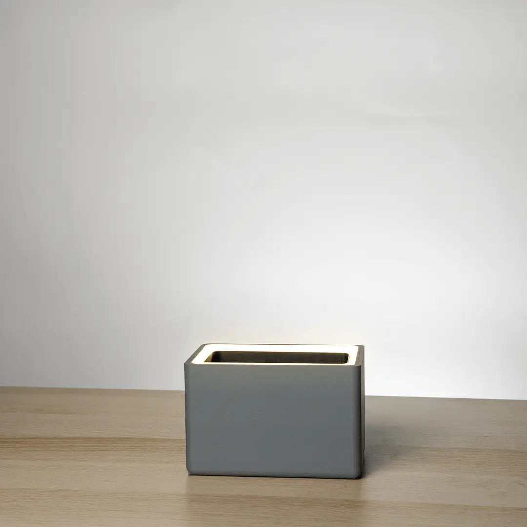 Retro Table LED Planter - Concrete Jungle