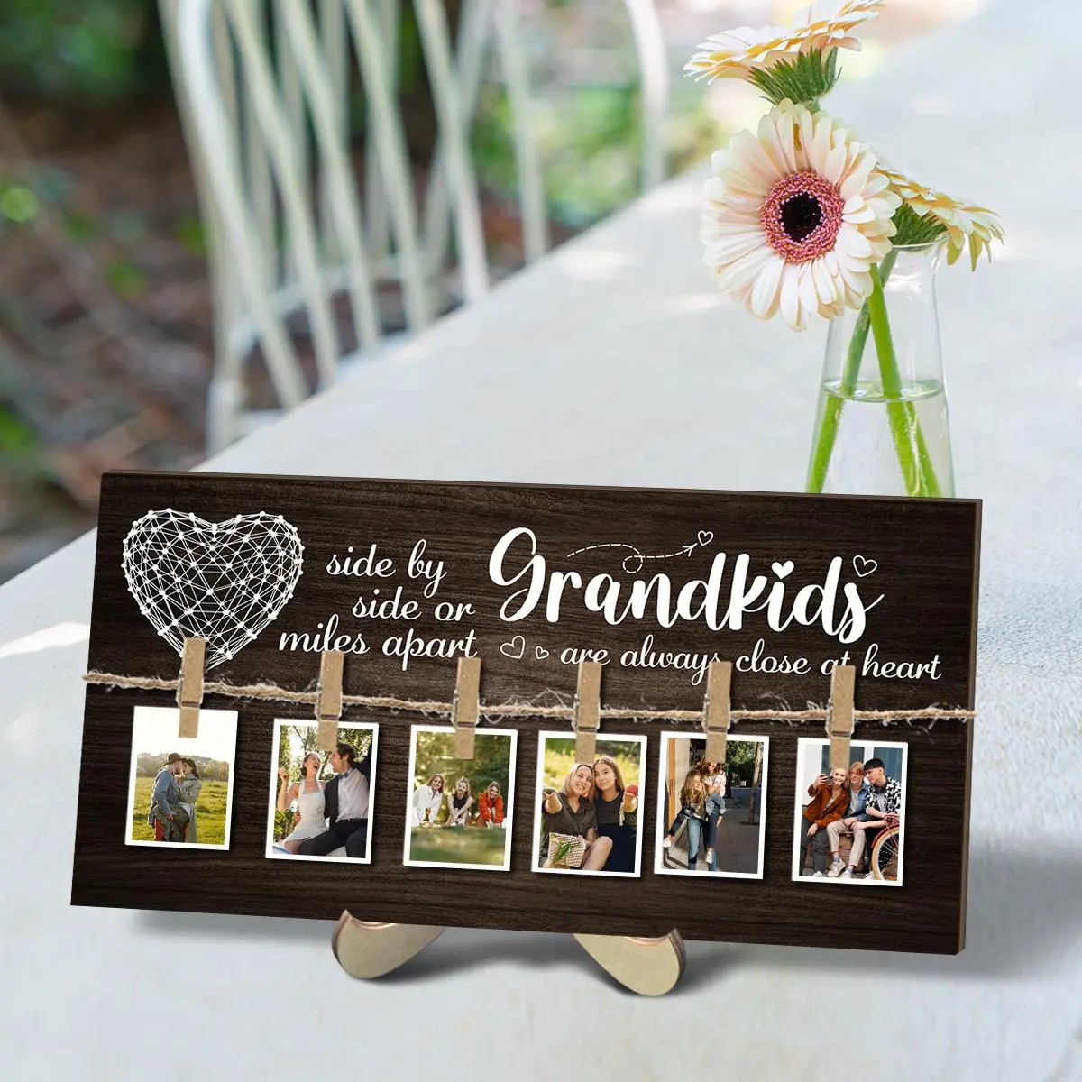 Family Picture Sign with 6 Clips, Wooden Gift for Grandma Grandpa, Memory Table Sign, Wooden Memorial Picture Hanging Board, Family Decor Photo Display Sign