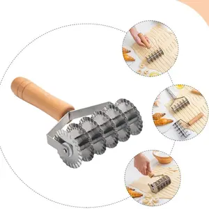 Wooden-Handled Stainless Steel Dough Cutter, Pastry Pizza Noodle & Lattice Crust Cutting Tool, Manual Kitchen Utensil for Baking and Pasta Making