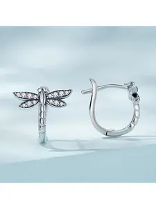 Fashionable Dragonfly Animal Earrings for Women, Unique Design Jewelry, Trendy and Versatile Ear Accessories, Small and Stylish