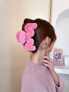 Large Plush Cloud Hair Clip, Sweet Dopaemon Style, Autumn Winter Shark Clip, Multiple Hair Volume, Cute Back-Of-Head Design,mothers day gift ,mothers day gift ideas