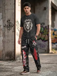 The ultimate street-style look for men! A bold Lion King jacket paired with red camouflage trousers – the ultimate tough-guy vibe 😎