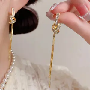 Elegant, simple, and exquisite, ultra-shiny zircon knotted long tassel earrings DDES0814, unique design that accentuates a slim figure, 14K gold-plated for women