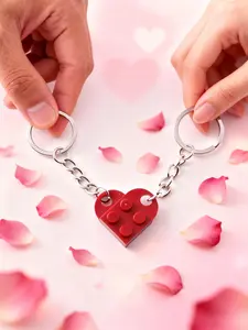 Valentine's Day Love Couple Keychain Set, Alloy and Acrylic, Cartoon Theme, Heart Shape, Love Decoration Keychain with Ring, Nested Brick Design, Gift