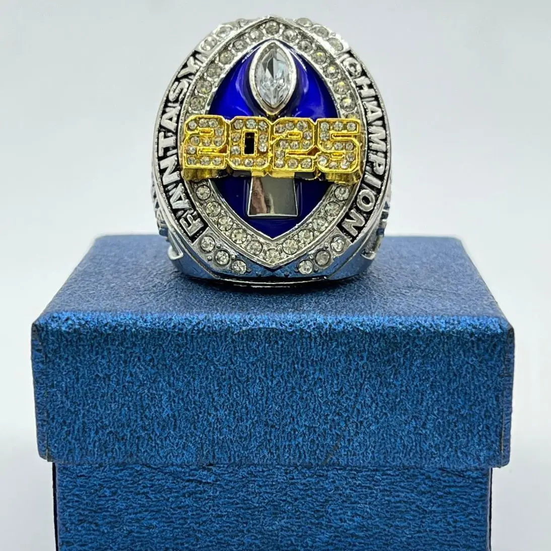 2025 Fantasy Football Championship Trophy, Unisex Silver Zinc Alloy Sports Award, Collectibles Prize with Crystal Stones and Display Case, Handmade Craft, Size 11, Football Fashion, Metal, 80 Grams