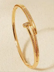 High-End Personalized Minimalist Style Nail Bracelet Cuff for Women, Micro Paved Zirconia, Elegant Fashion Accessories, Fashionable Bangle