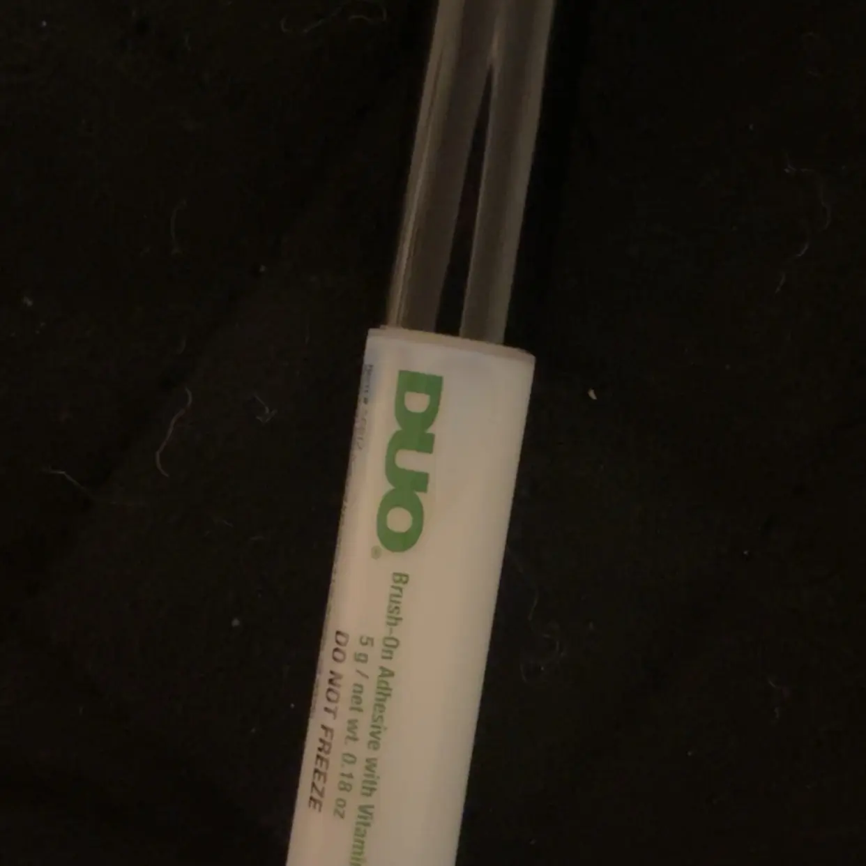 Eyelash glue