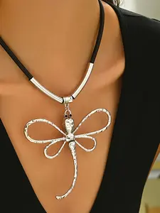 Trendy Dragonfly Pendant Long Necklace, Perfect for Daily Wear and Parties, Women's Multifunctional Accessory, Stylish Jewelry