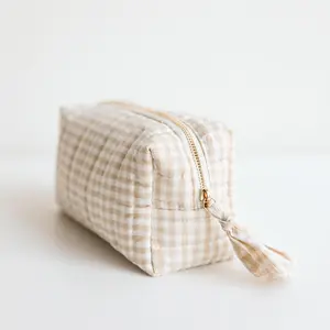 Gingham Pouch |