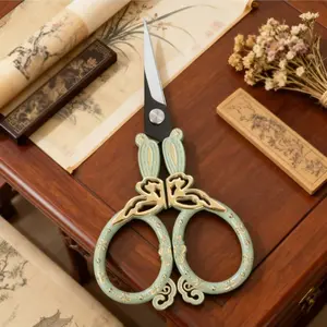 Vintage Scissors, Sewing Scissors, Embroidery Scissors, Fabric Scissors, Craft Scissors, DIY Tools, Artisan Tools, Carved Handle Scissors, High-End Sewing Accessories, Durable Scissors, For Sewing & DIY Enthusiasts