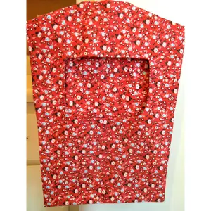 Old Fashioned Clothespin Bag in Red Calico