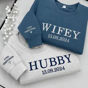 Custom Wifey and Hubby Embroidered Sweatshirt, Matching Couples Crewneck, Mrs and Mrs Sweatshirt, Girlfriend Gift, Unisex Wedding Gift Crewneck