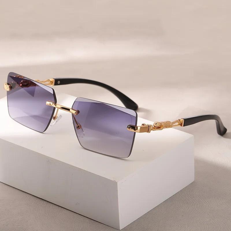 Chic Gold-Accent Rimless Rectangle Sunglasses – UV400 Protection Luxury Eyewear – Compact & Trendy Travel Essential for Men and Women